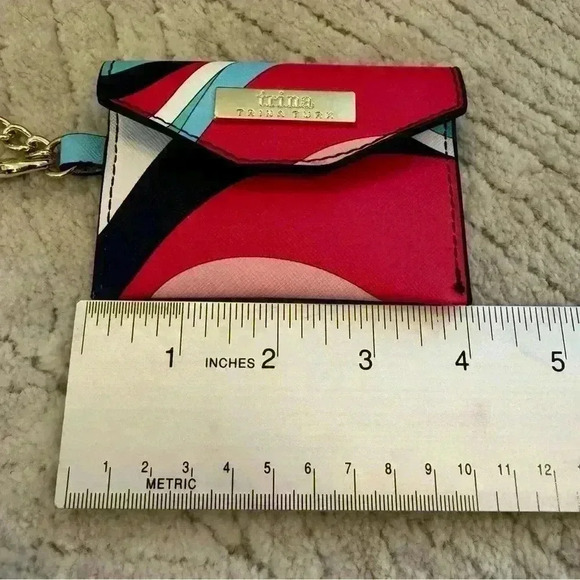 Trina card holder - Picture 4 of 5